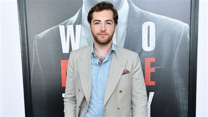 James Gandolfini’s Son, Michael, Looks Like Him At ‘Newark’ Premiere – Hollywood Life