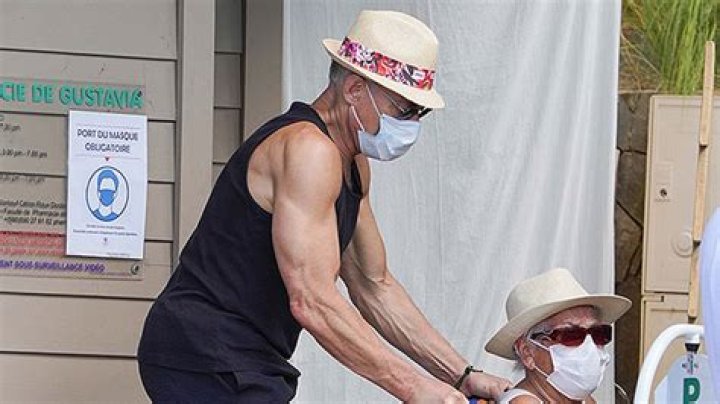 Jean-Claude Van Damme Shows Off Buff Muscles While Shopping – Hollywood Life